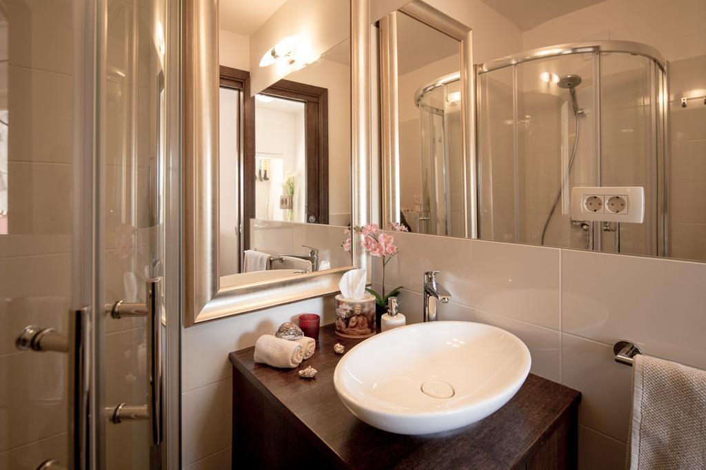 Apartment Shambala Sea View Rovinj Eksteriør bilde